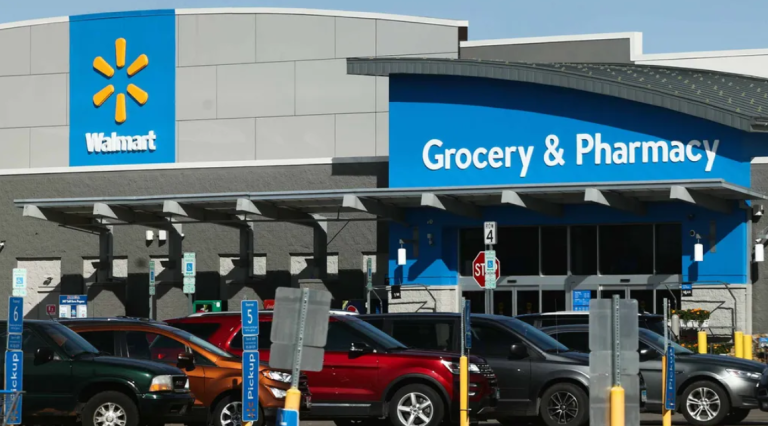 The Walmart Stock Journey: What Would $1,000 Invested 20 Years Ago Be Worth Today?